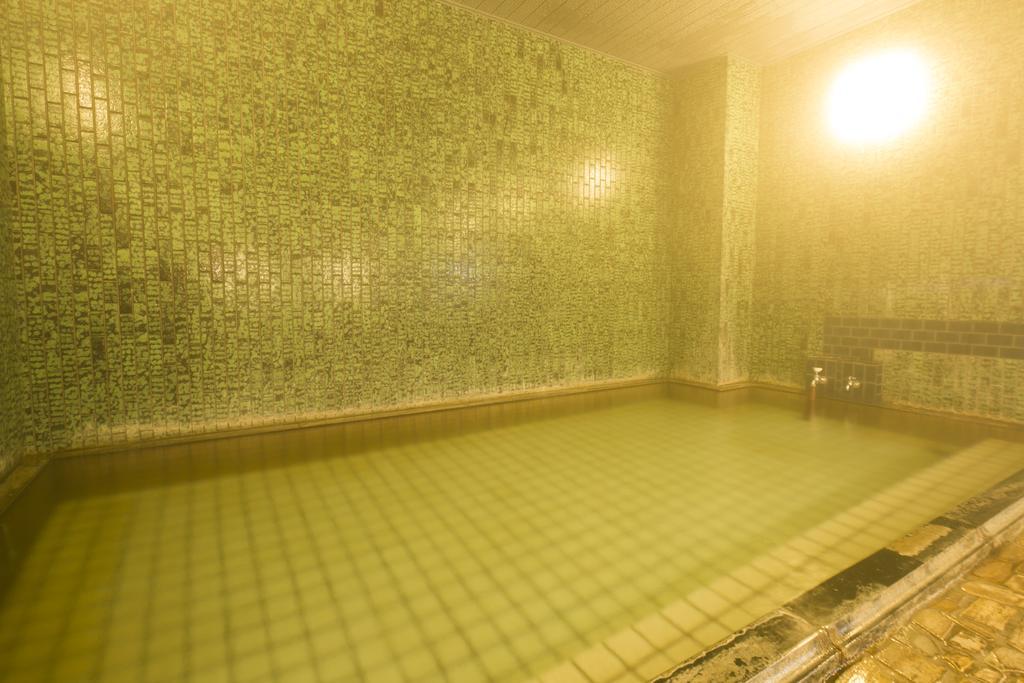 Yugawara-Onsen Komachikan Buitenkant foto